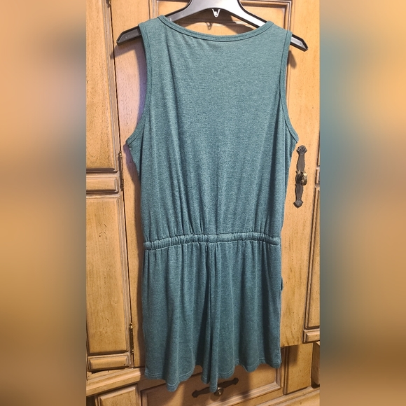 NWT! Green Romper Sz Large - Picture 2 of 4